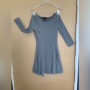 SCOOP NECK, LONG SLEEVE T-shirt midi dress.